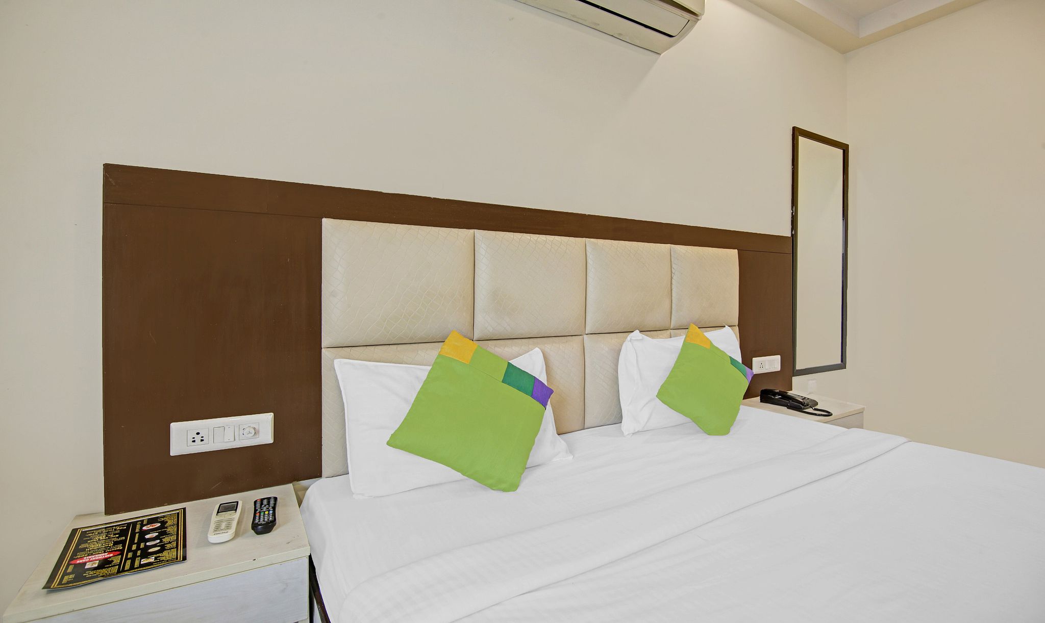 Treebo Apple Pie Deluxe Double Room 6