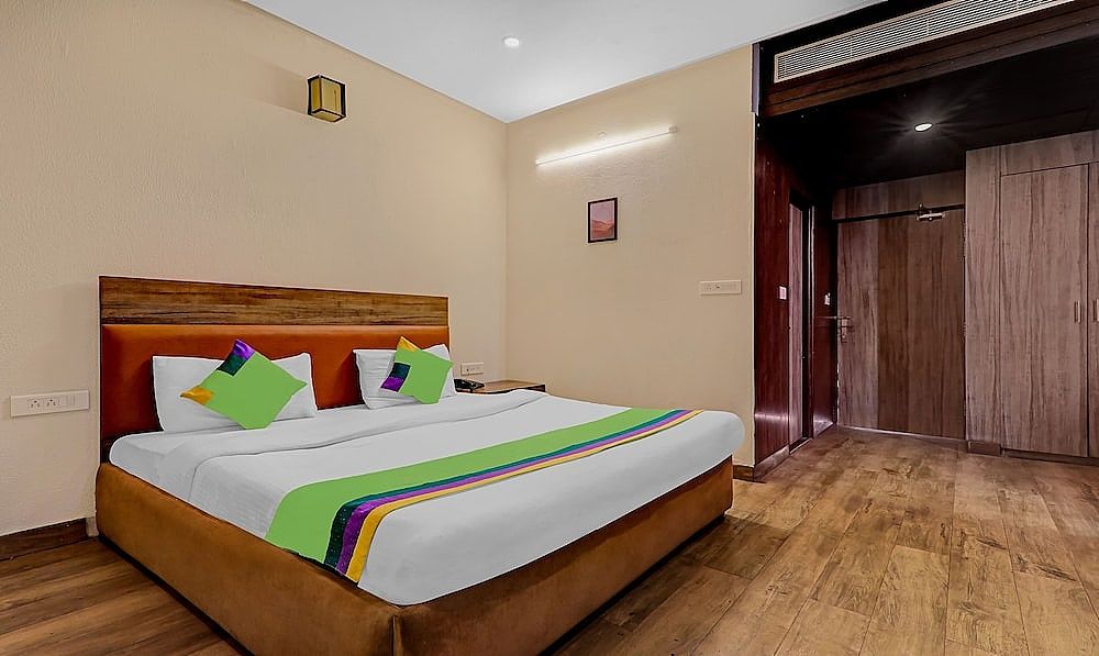 undefined Treebo Edesia 5