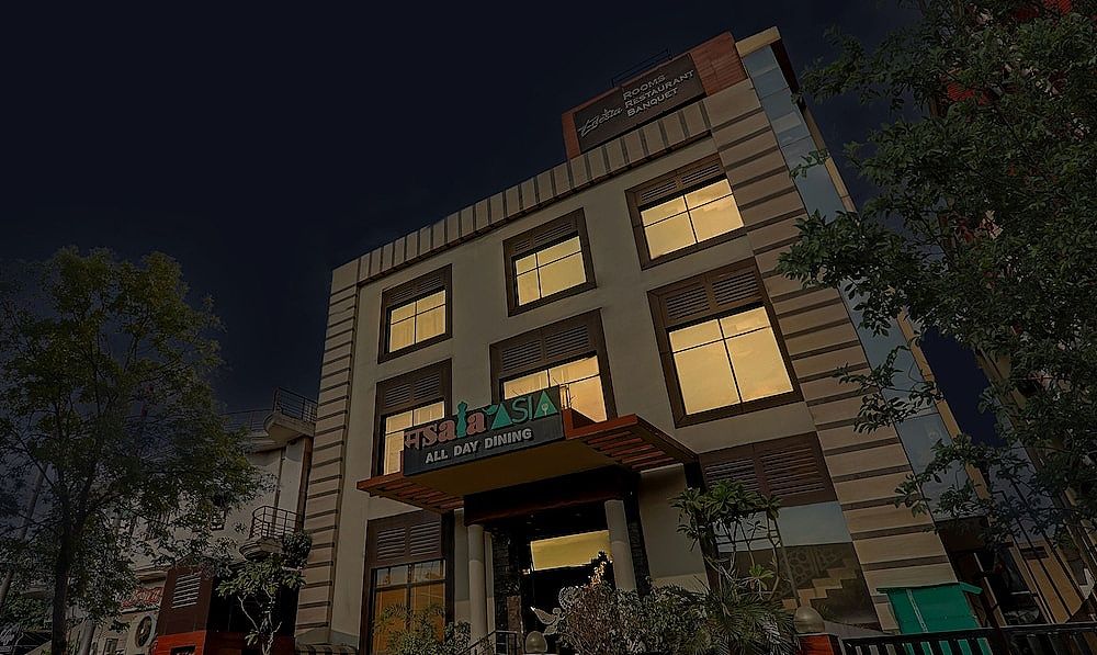 undefined Treebo Edesia 8