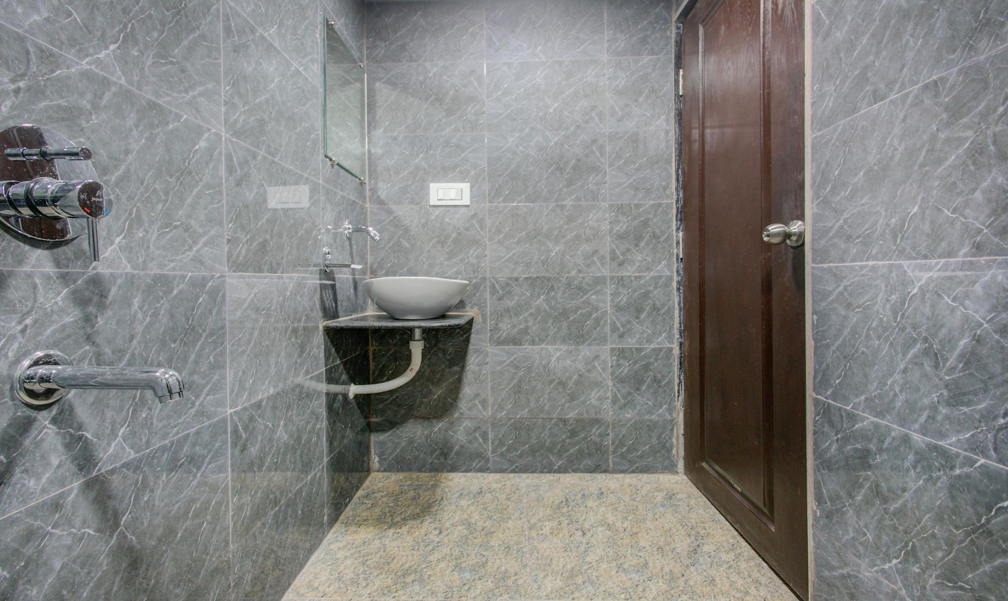 Treebo Kings Inn Vashi Double Room 14