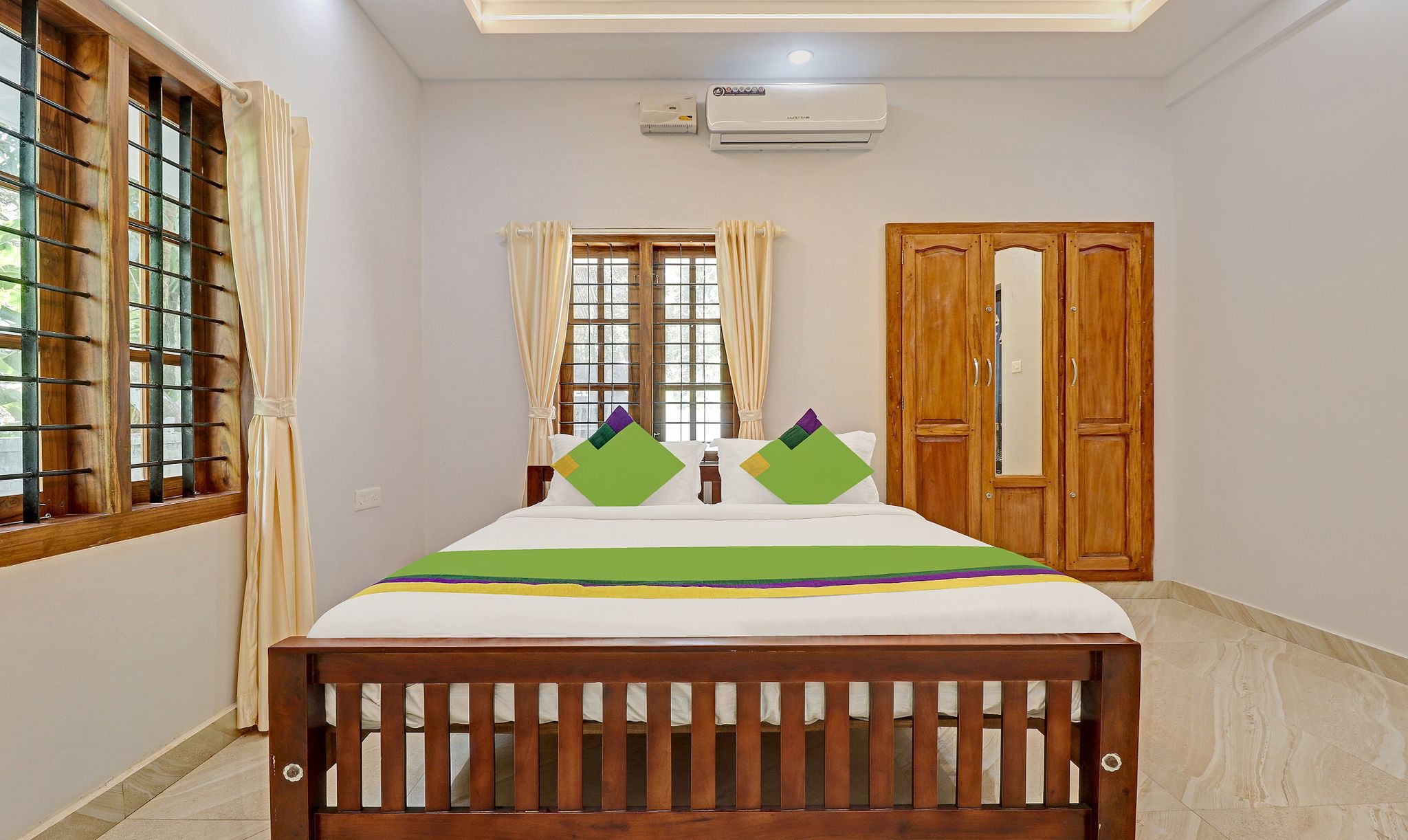 Itsy Hotels Palm Grove By D2V Standard Double Room 2