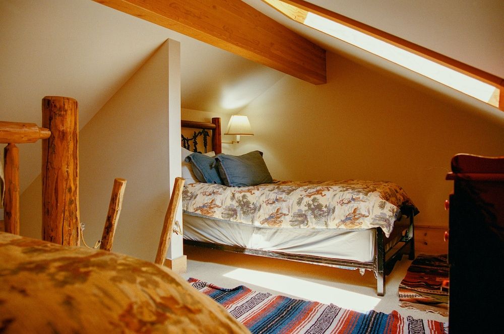 BunkHouse
