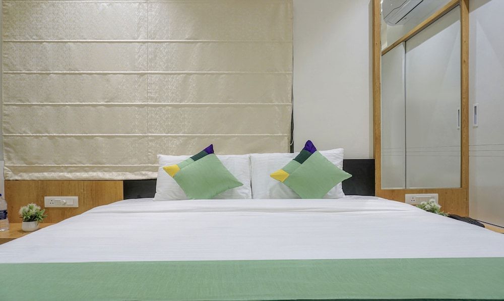 Treebo The Utsav, Nashik Maple Room 2