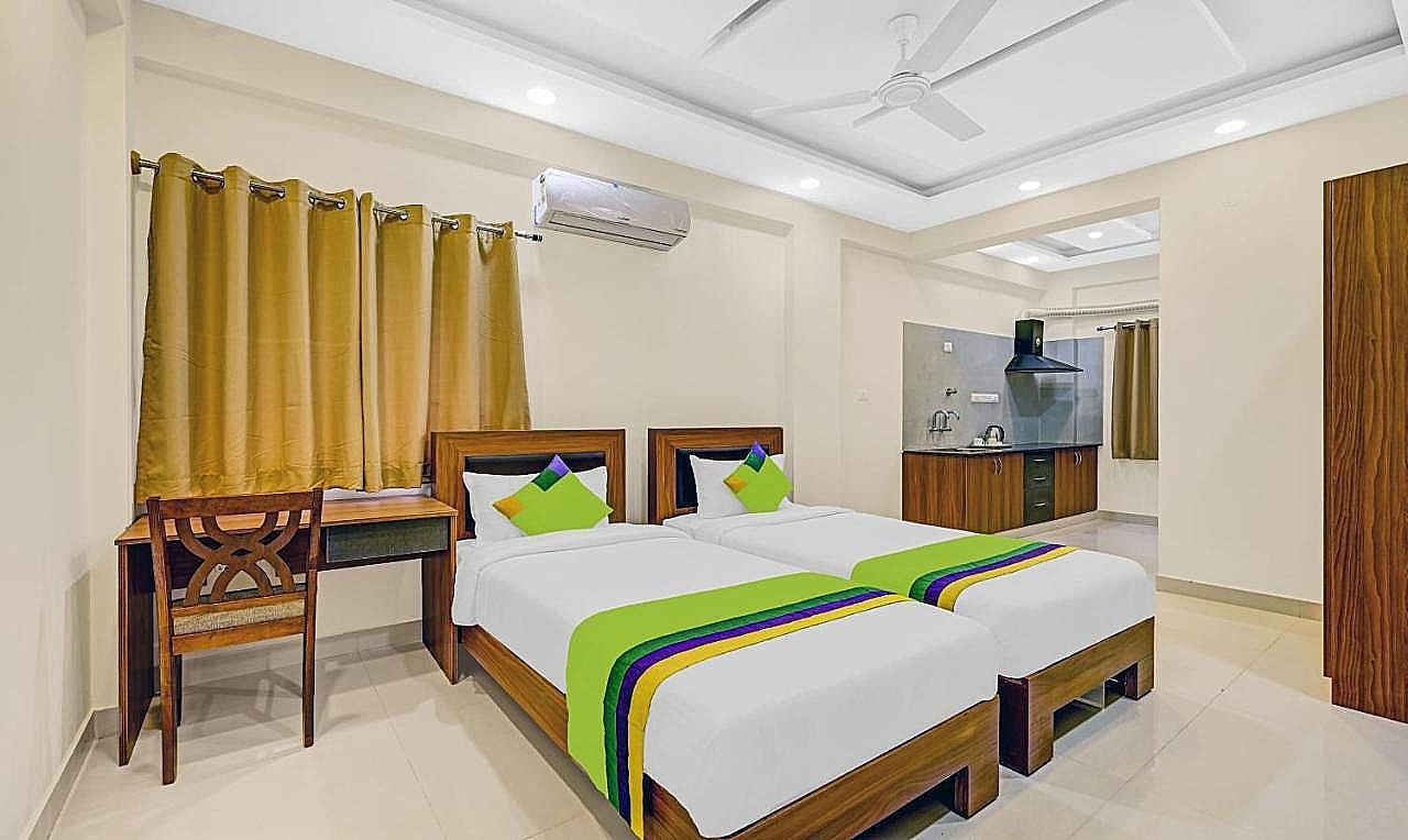 Treebo Worldtree Manyata Thanisandra Deluxe Double Room 2