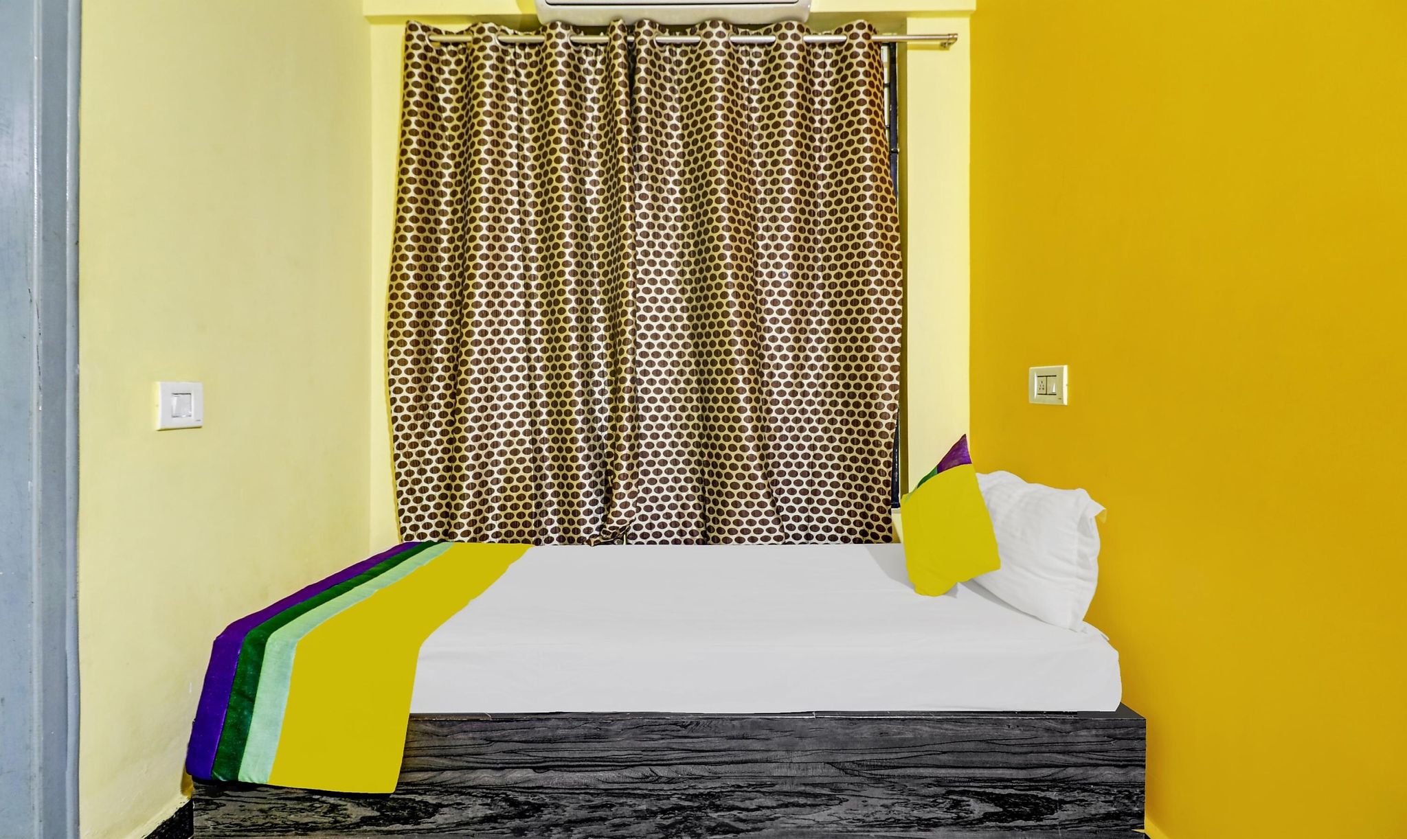 Itsy By Treebo - Aravind Premiere Standard Double Room 5