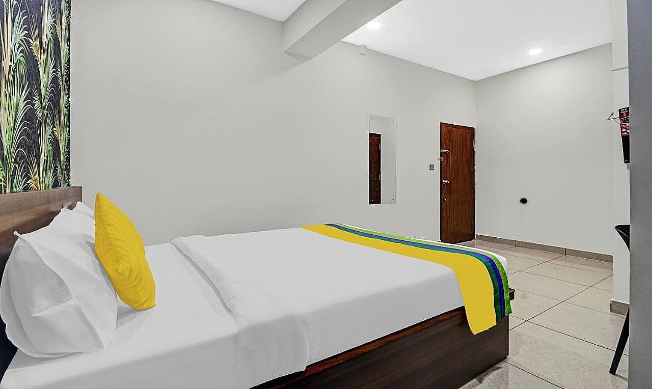 undefined Hotel NRM Residency	 8