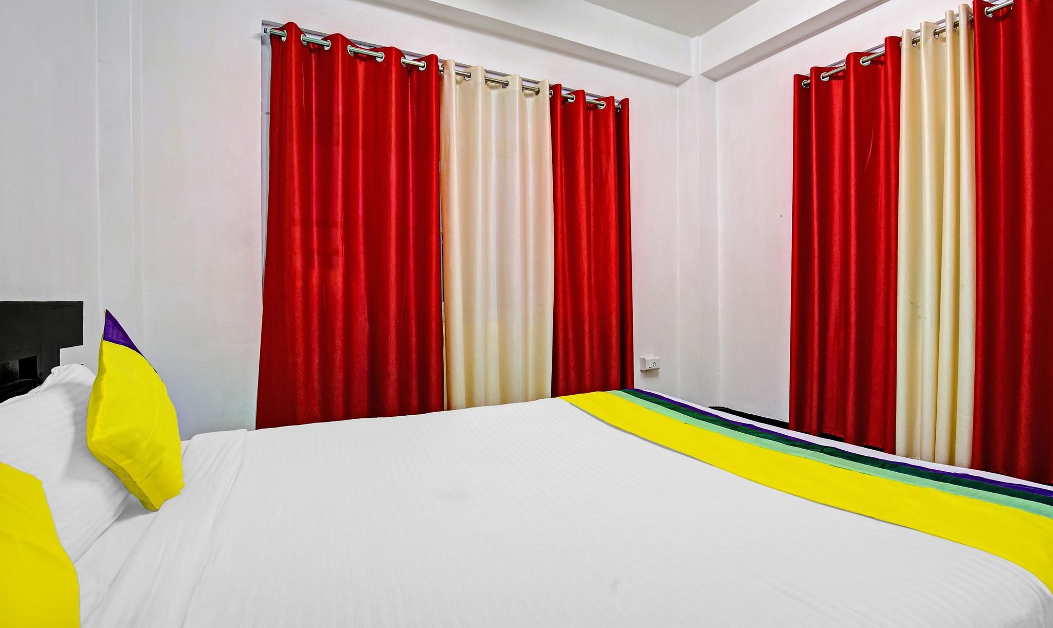 Treebo Trip Shelter Inn Mahogany 15