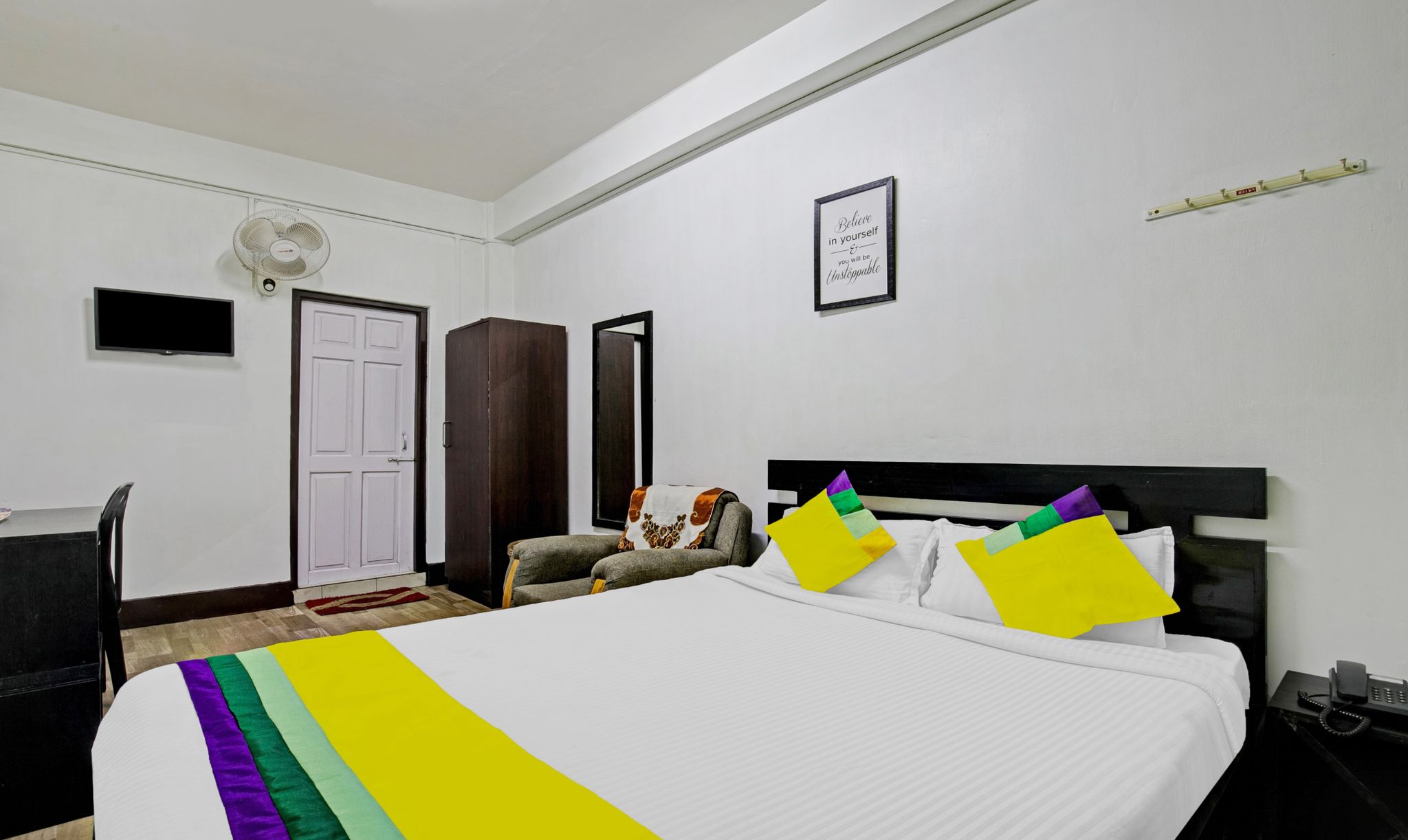 Treebo Trip Shelter Inn Oak 8