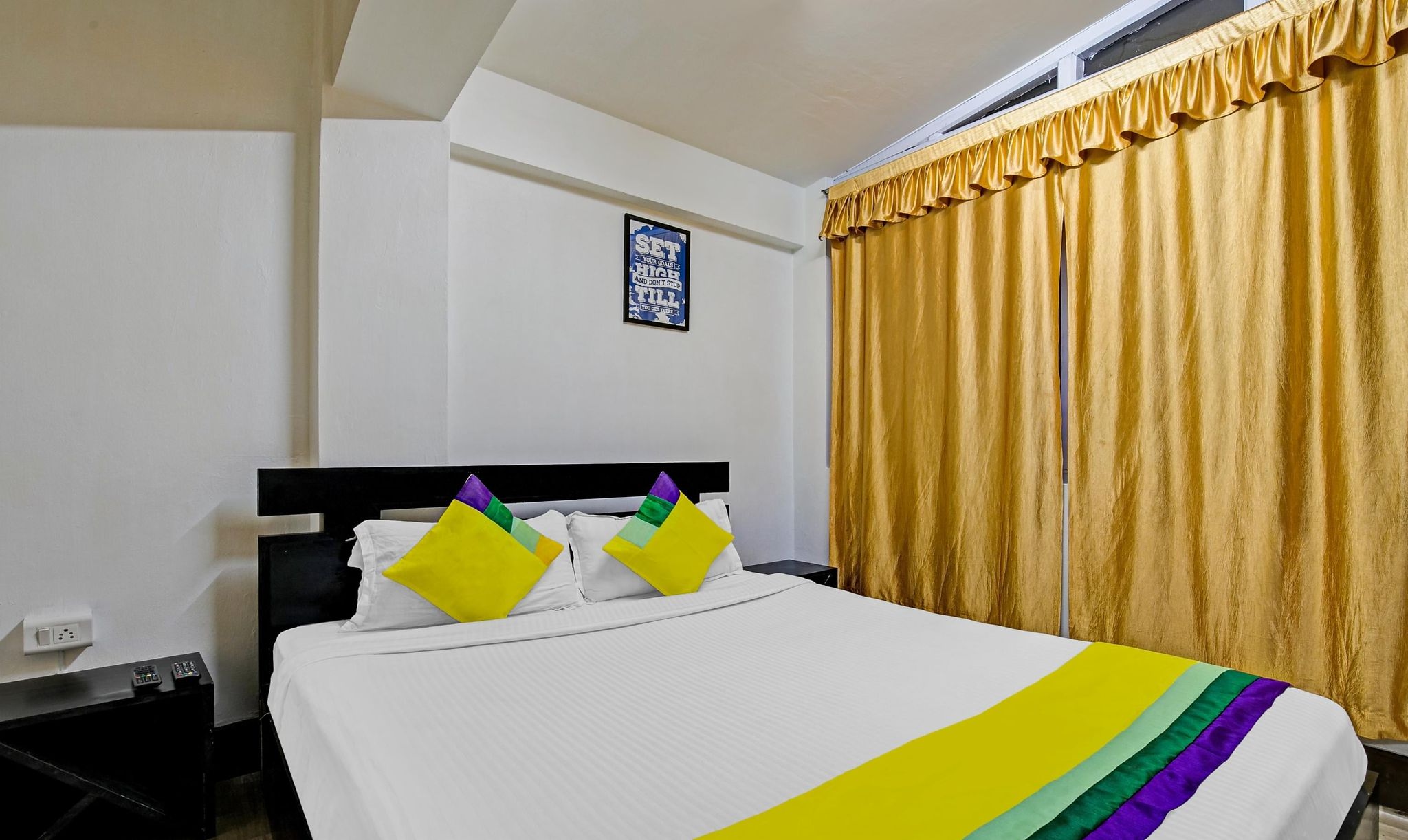 Treebo Trip Shelter Inn Mahogany 19