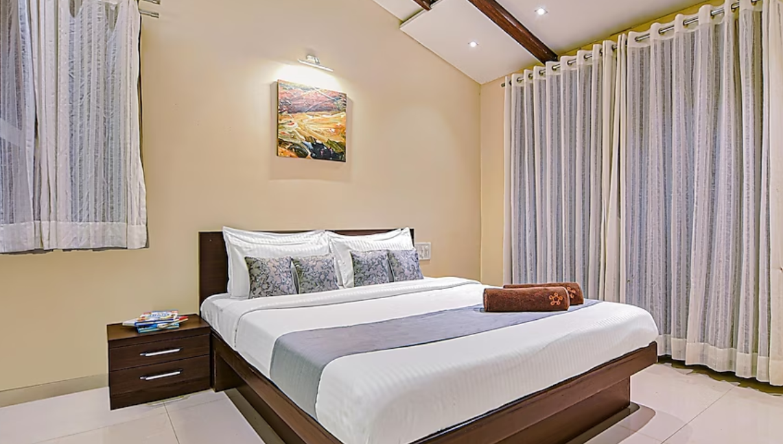 Deluxe AC Room with Balcony