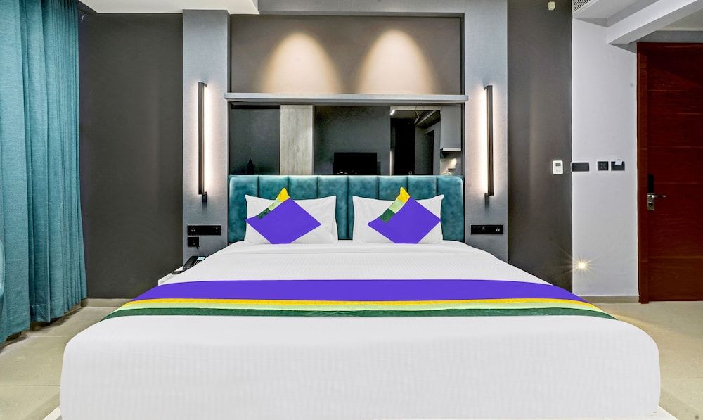 Treebo Premium La Orchid, Big Temple Standard Double Room 6