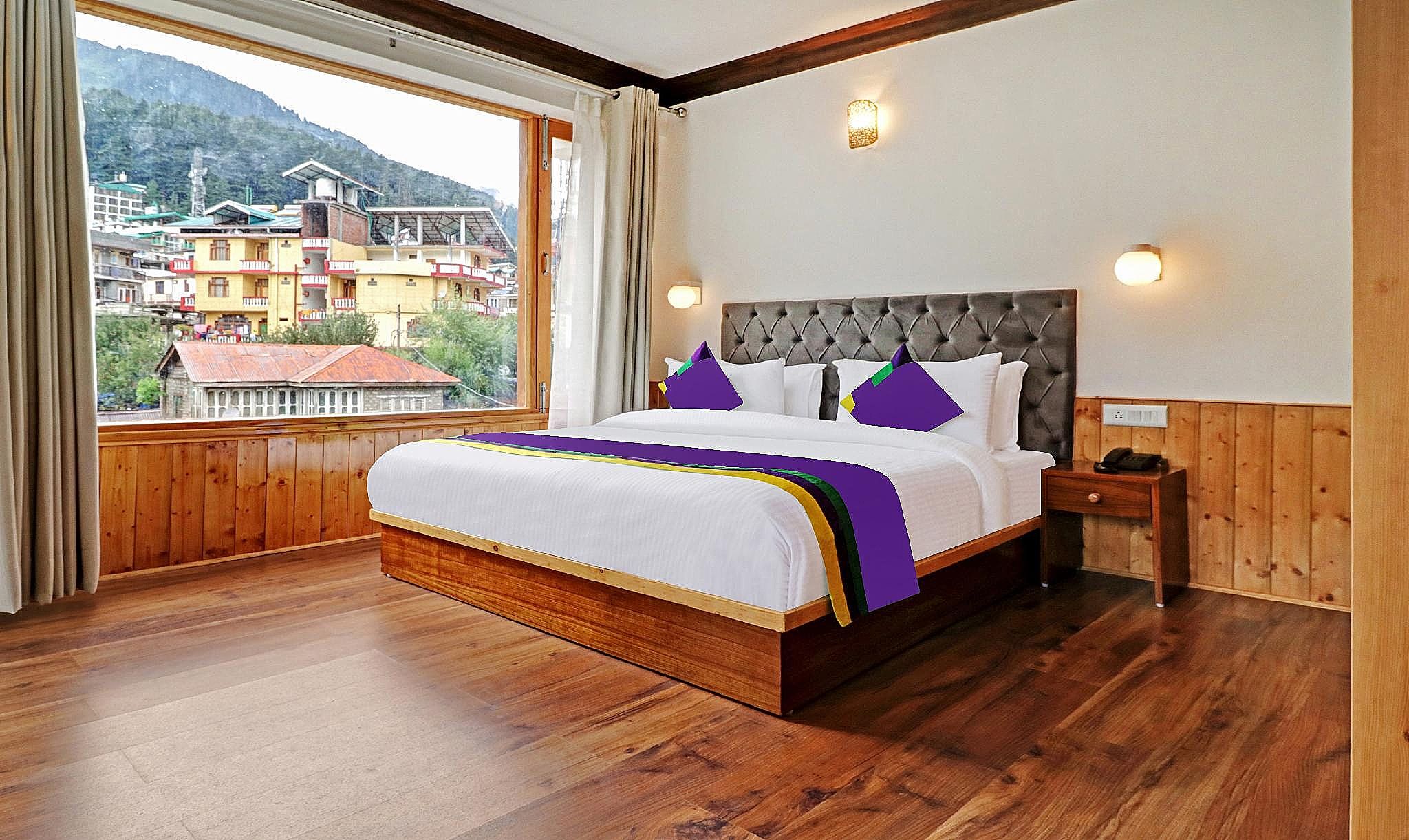 Superior Mountain View Room