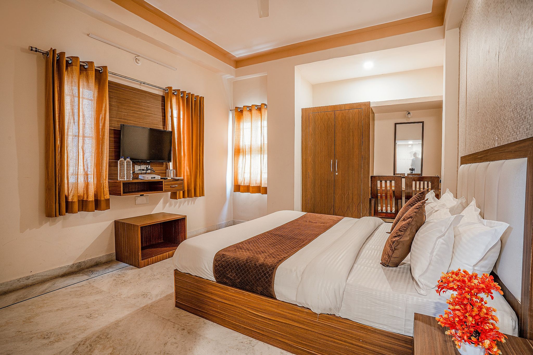 Tripli Udaipur Deluxe Double Room 9