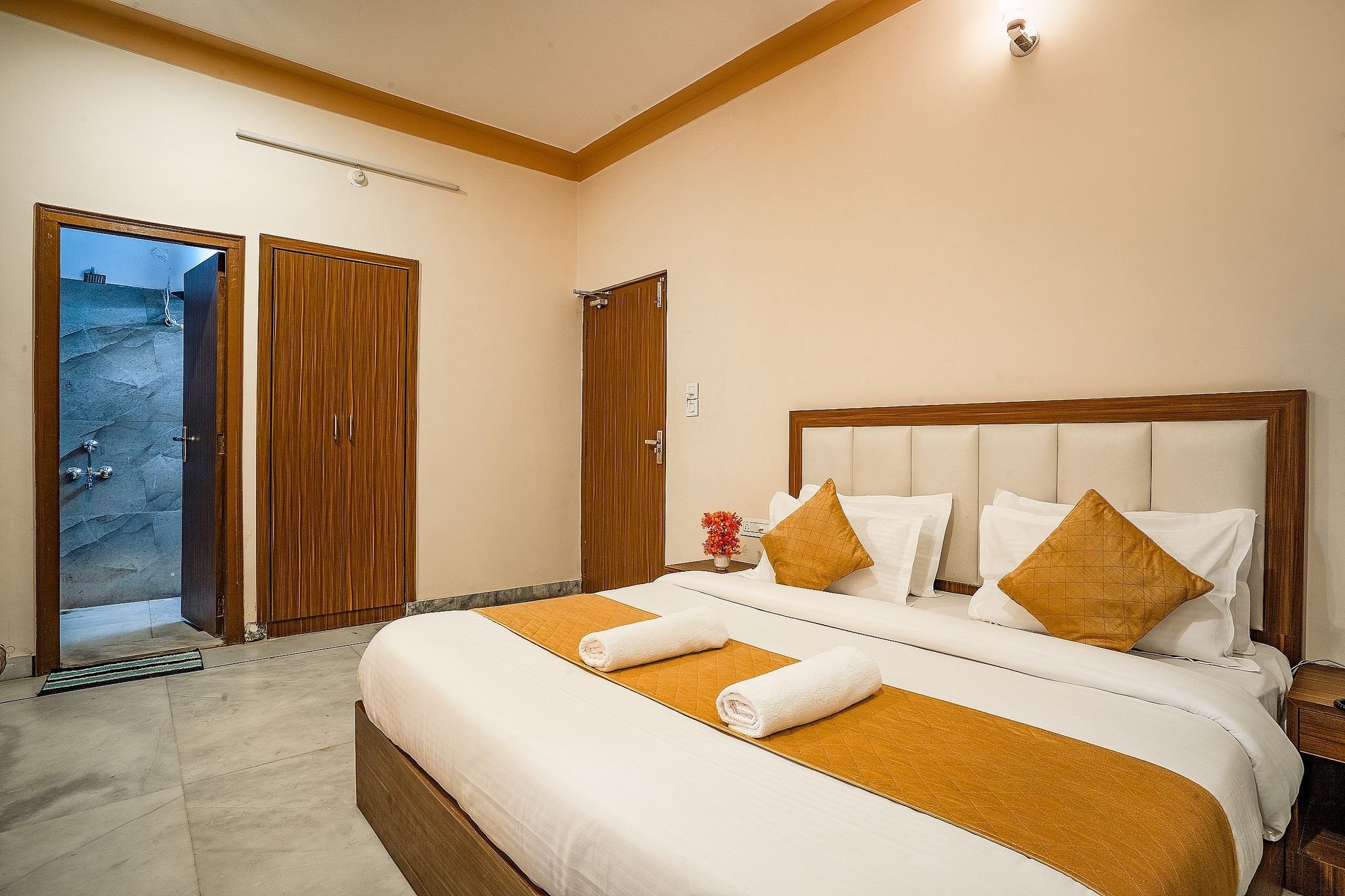 Tripli Udaipur Deluxe Double Room 3