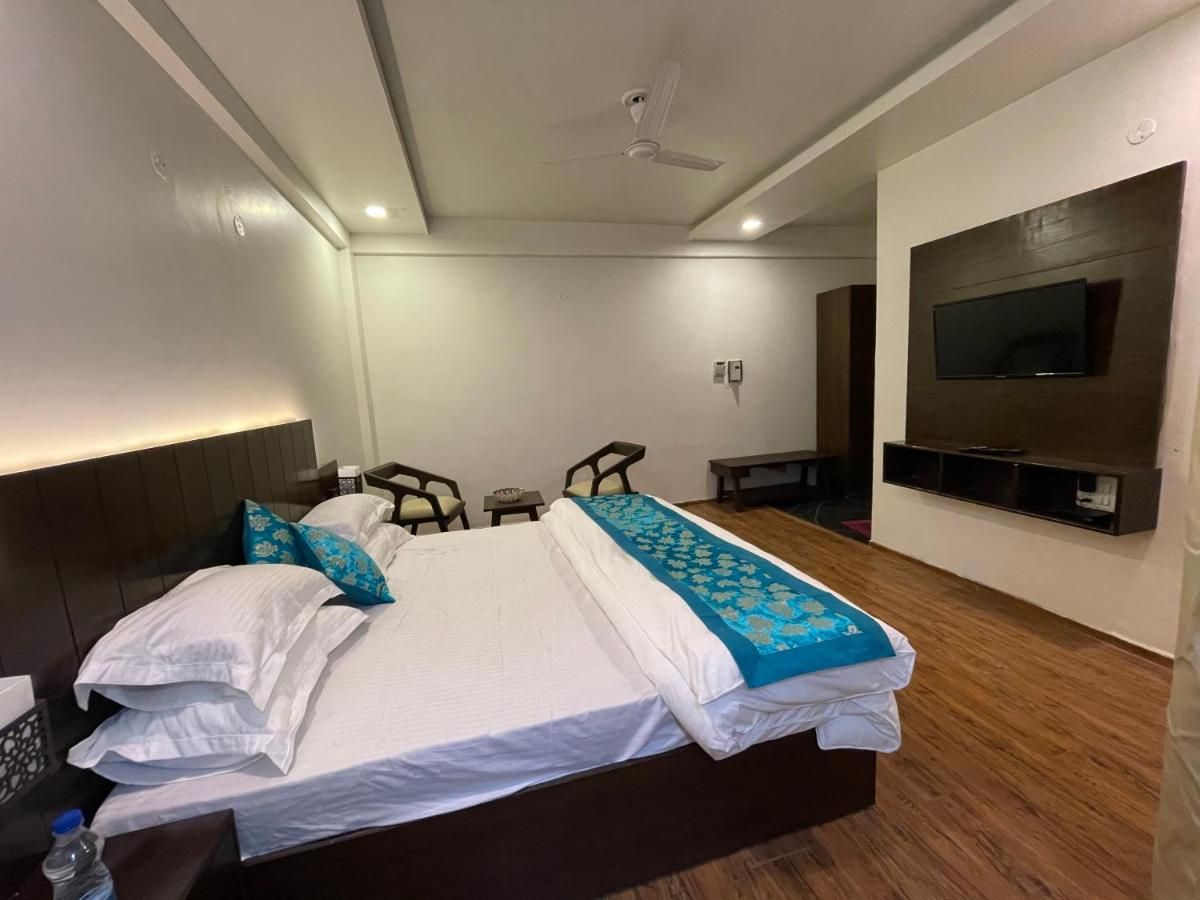 Vrindavan Cottages by Sheosante Deluxe Room 7