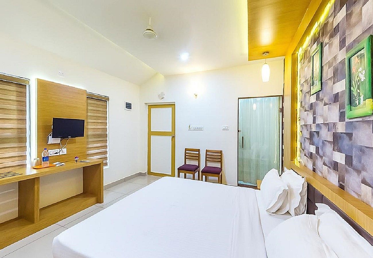 Wayanad Ranches Resorts Deluxe Non A/C No Balcony 2