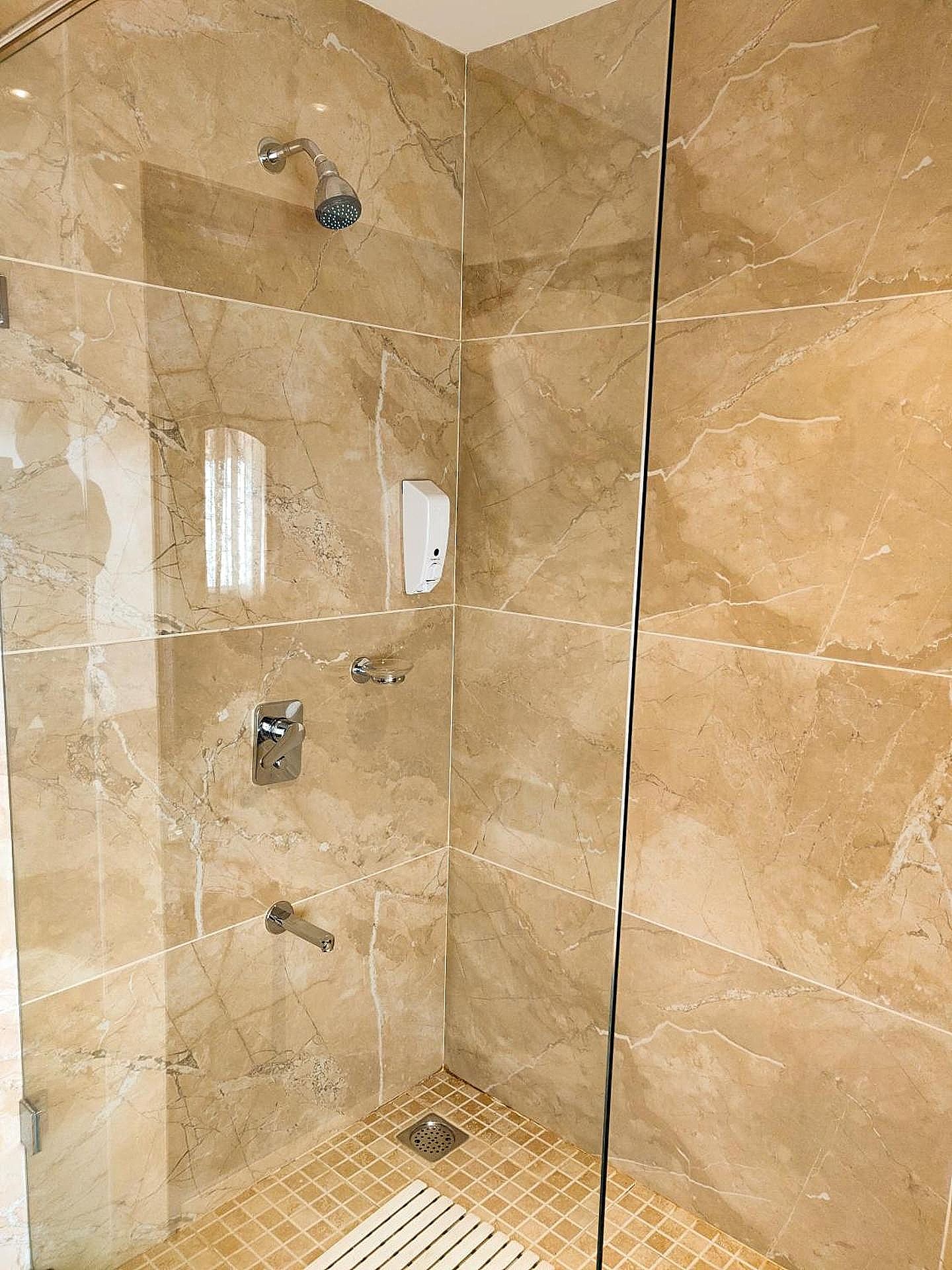 WelcomHeritage Kasmanda Palace Mussoorie Deluxe room 8