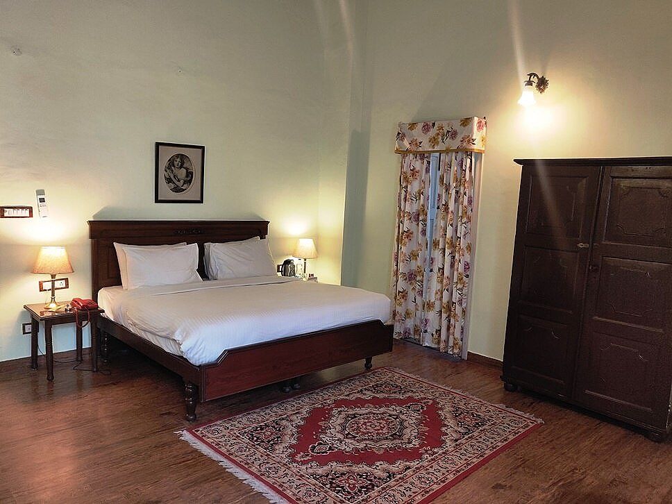WelcomHeritage Kasmanda Palace Mussoorie Deluxe room 4