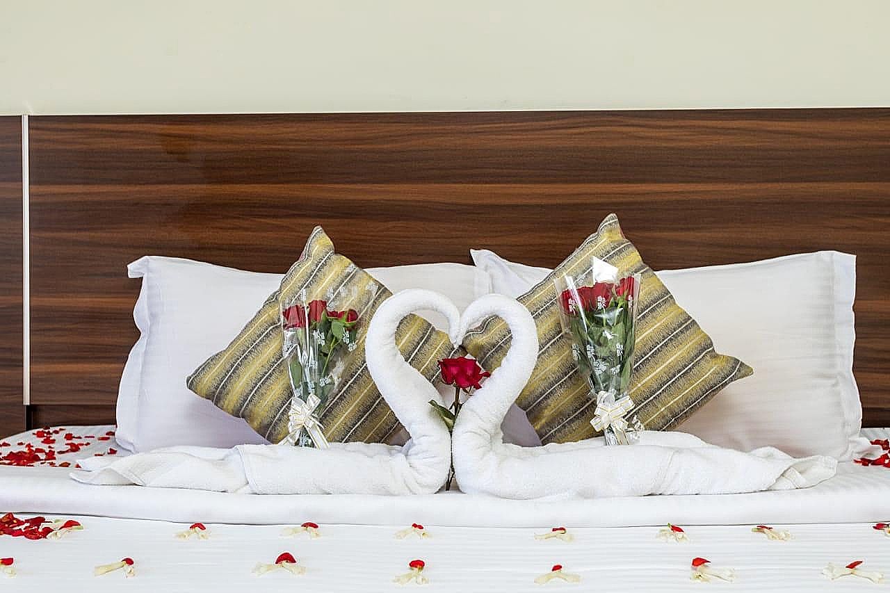 Lake Forest Munnar Deluxe Room Non AC with Balcony 2