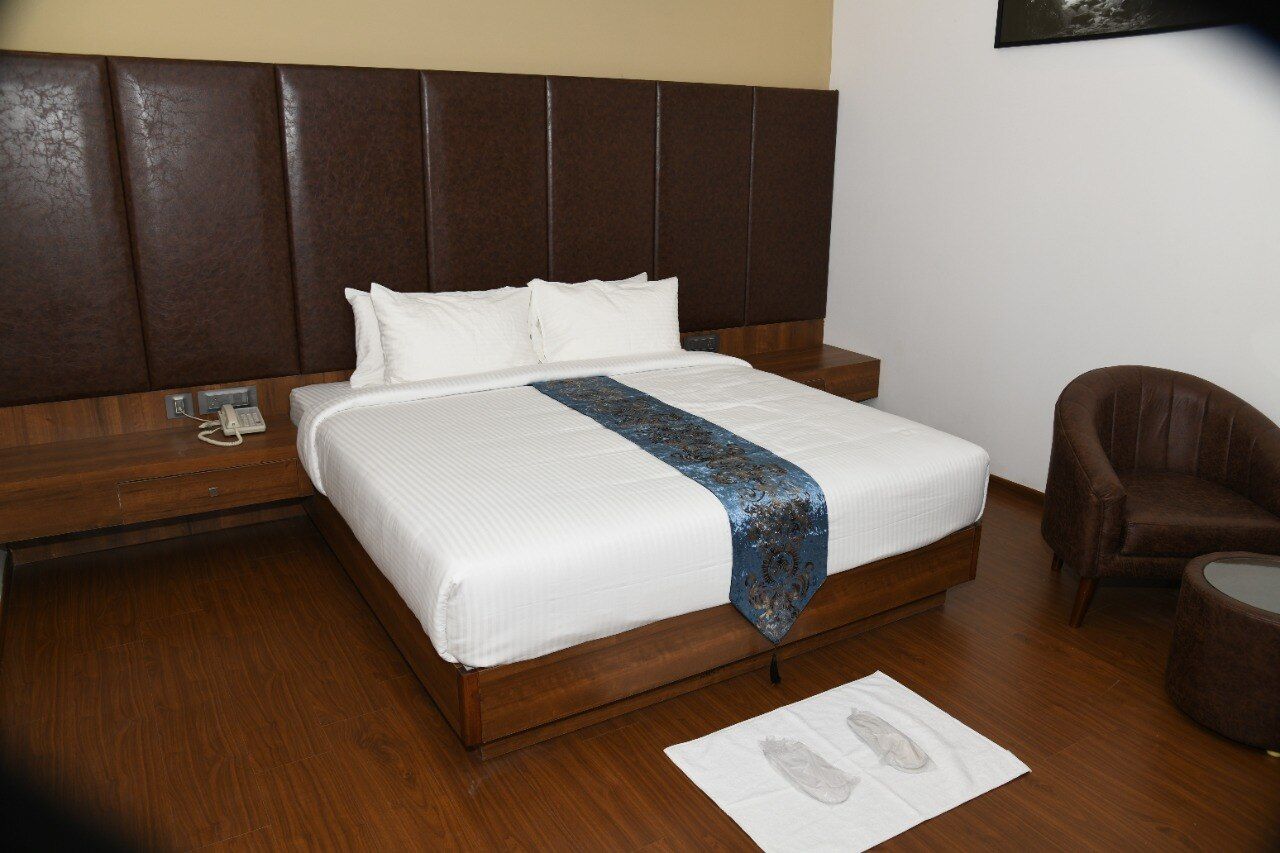 undefined J P Airport Hotel 10