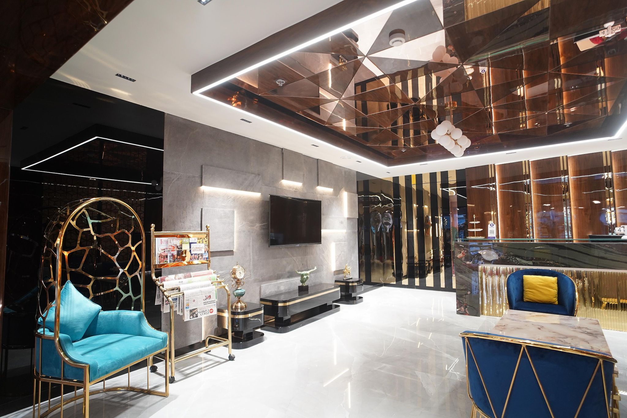 undefined THE ADVENTURE LUXURY HOTEL 2