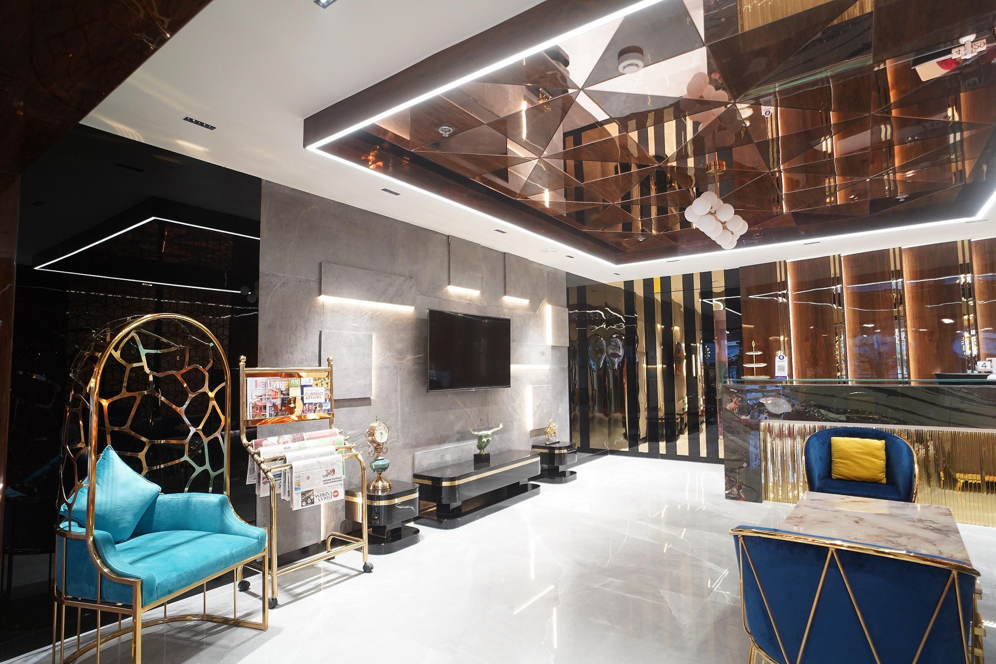 undefined THE ADVENTURE LUXURY HOTEL 3