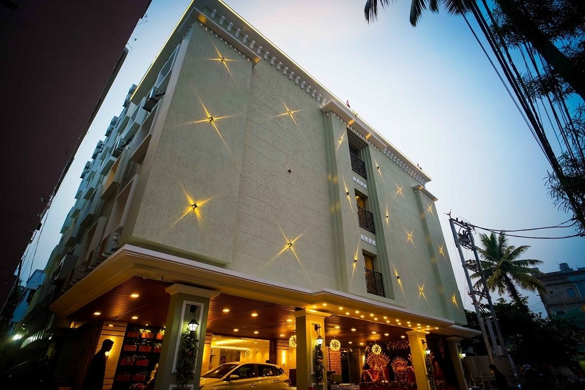 undefined THE ADVENTURE LUXURY HOTEL