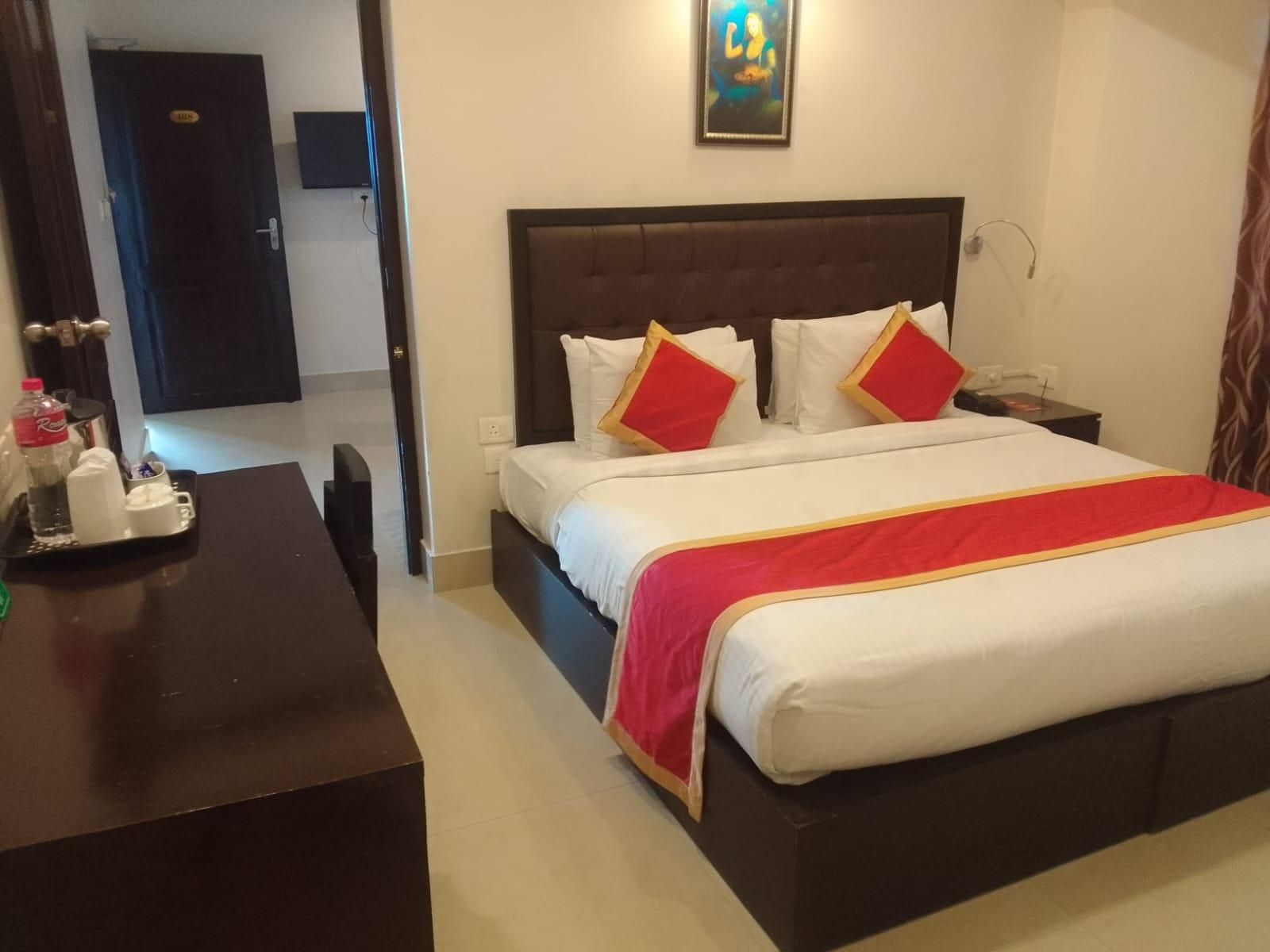 Chirag Inn Executive Room AC 15