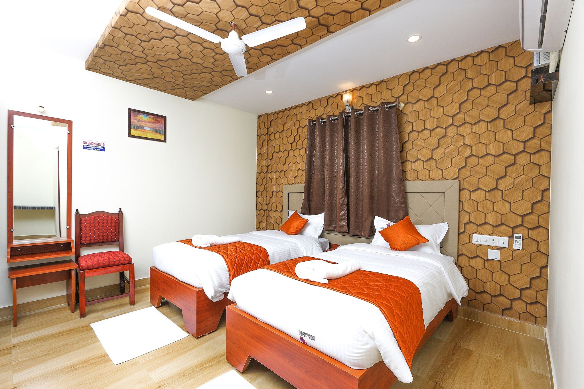 Royal Grand Standard Double AC 7