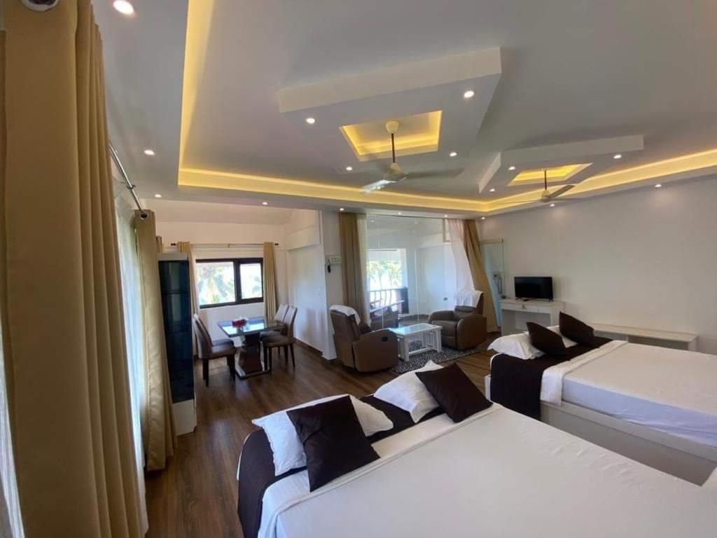 Ashokam Resorts AC deluxe double room with garden view 3