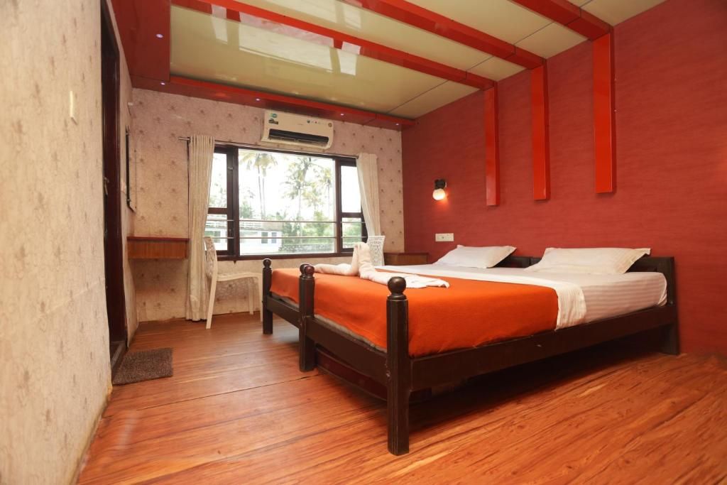 JCT Houseboat Deluxe Sharing Houseboats (Ac timing 9.00Pm to 6.00AM) 6