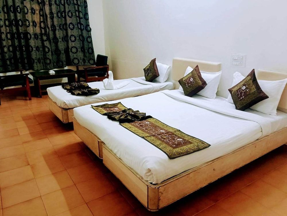 FabHotel Ranjit Residency Standard Double Room 2