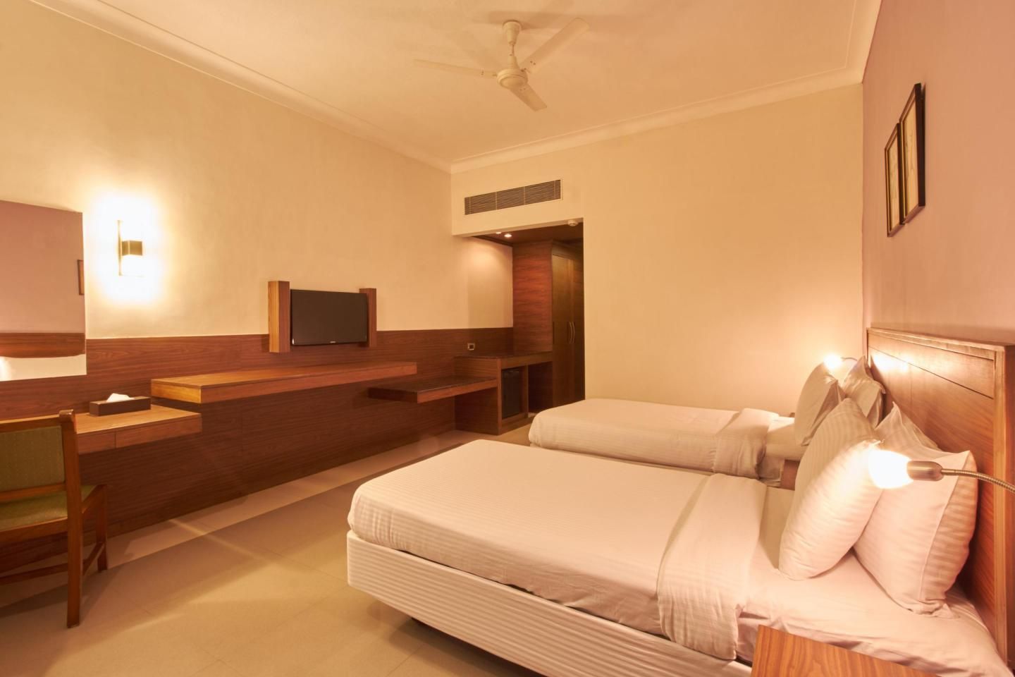 Sangam Hotel Thanjavur Executive Room 3