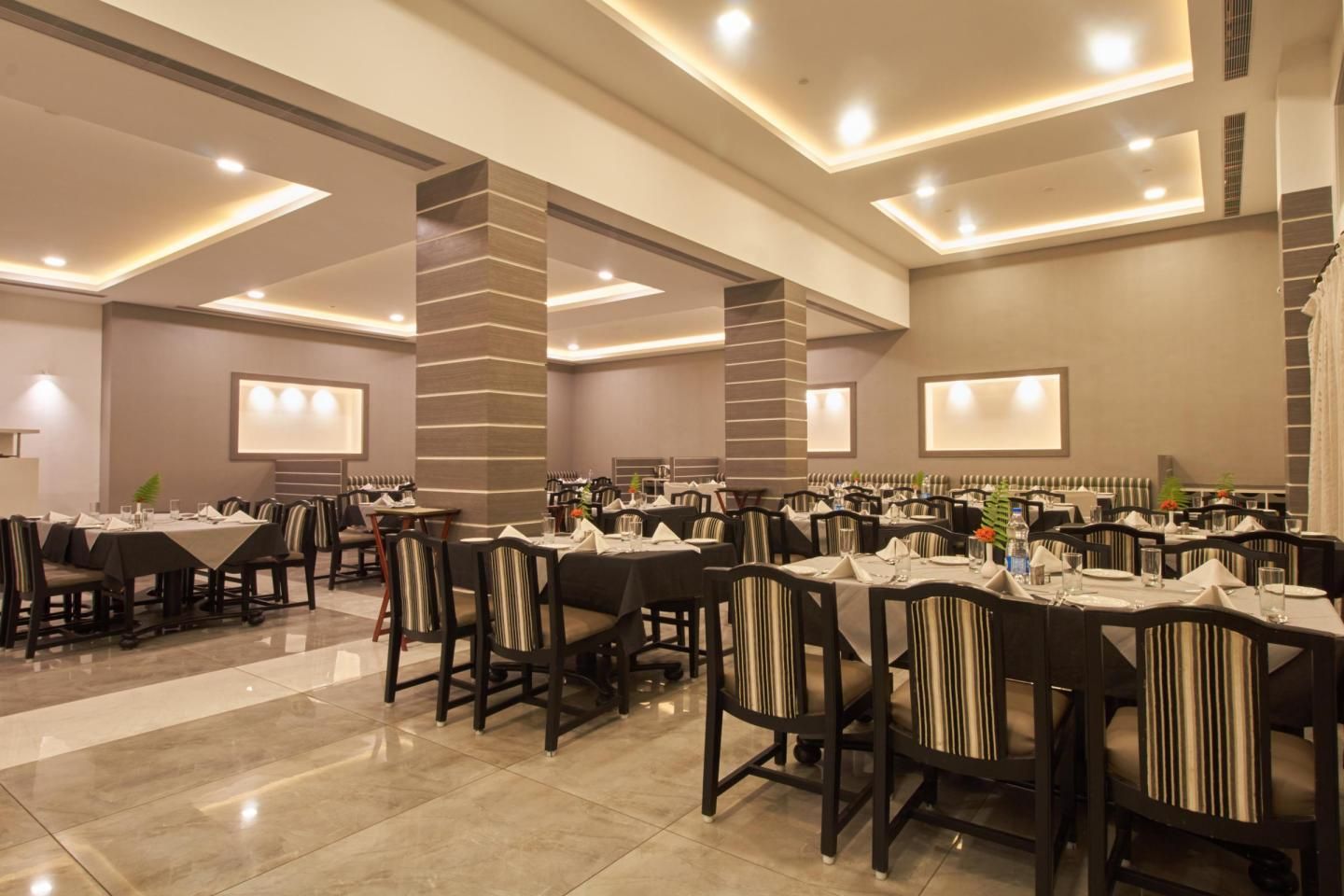 Food & Dining