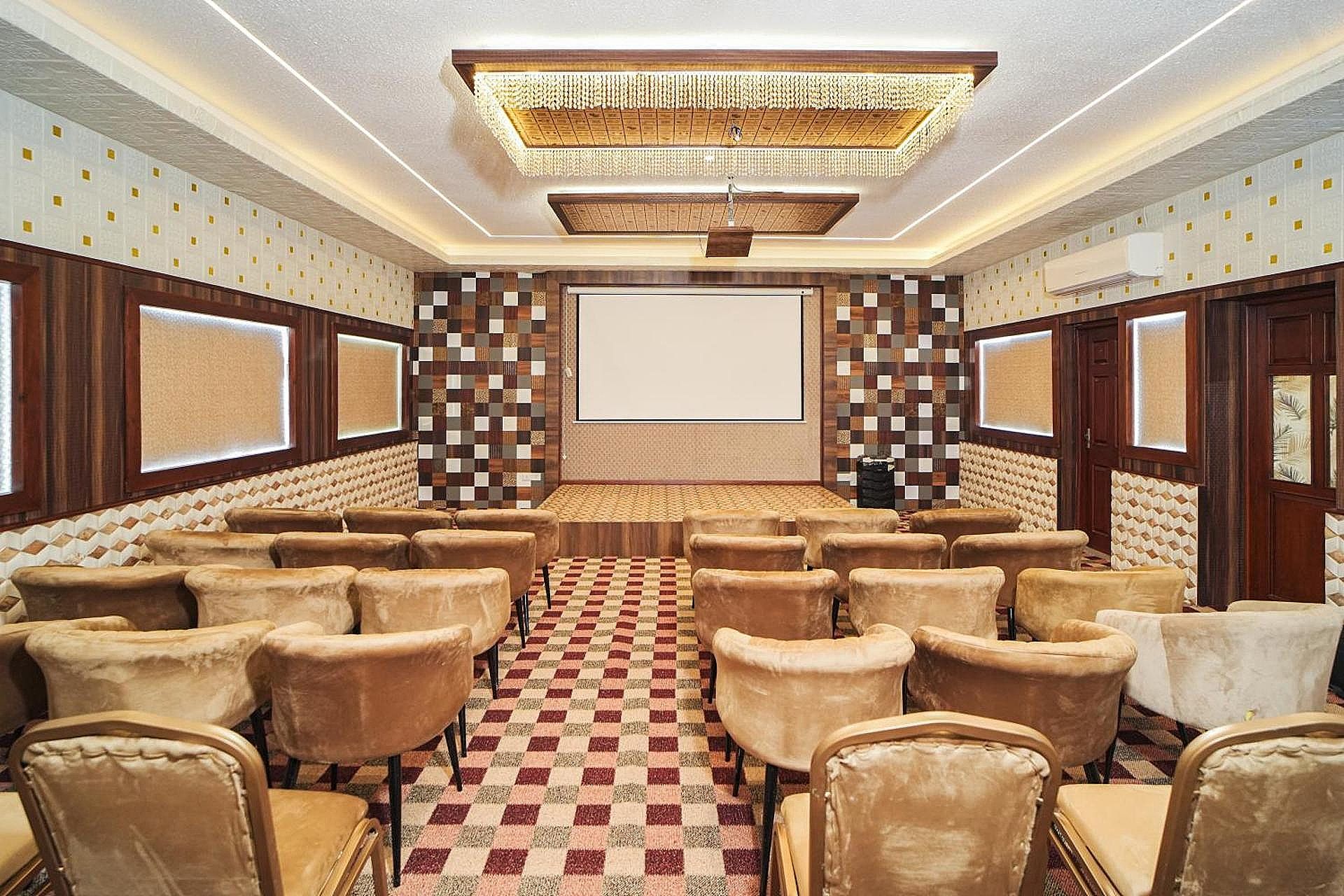 Banquet hall