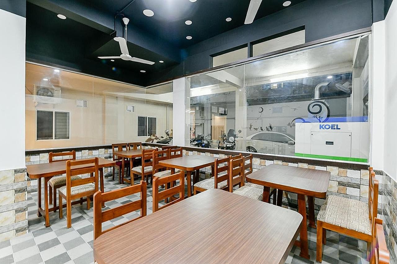 Food & Dining