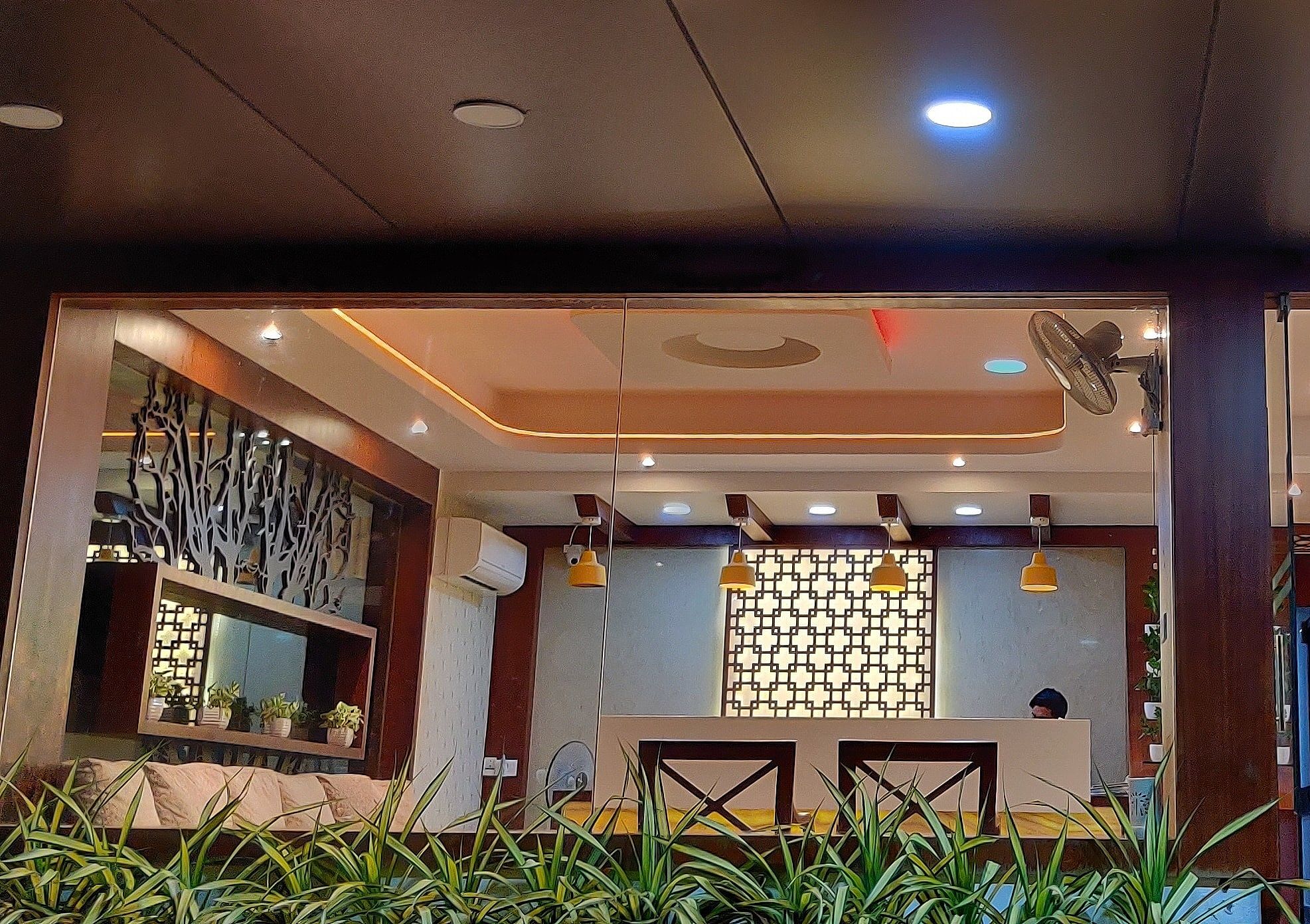 Food & Dining