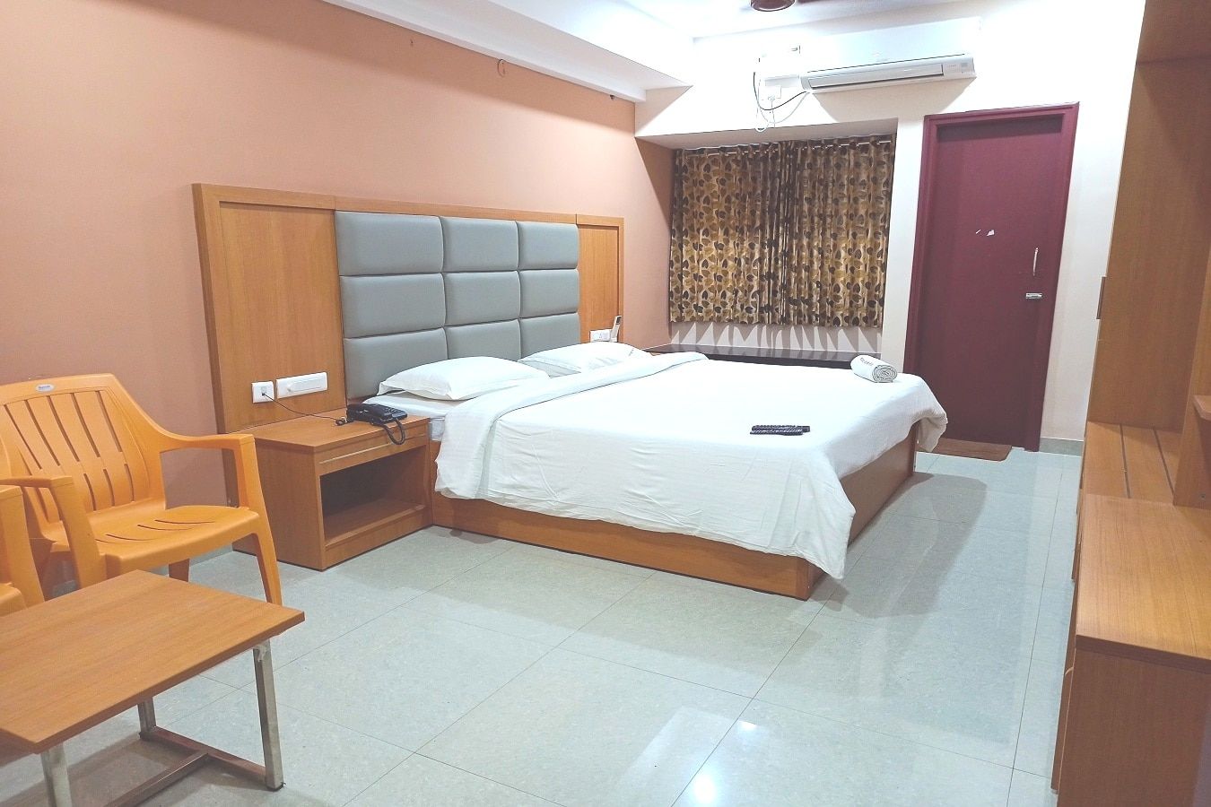 Hotel Vijay Krishna Standard Room 9