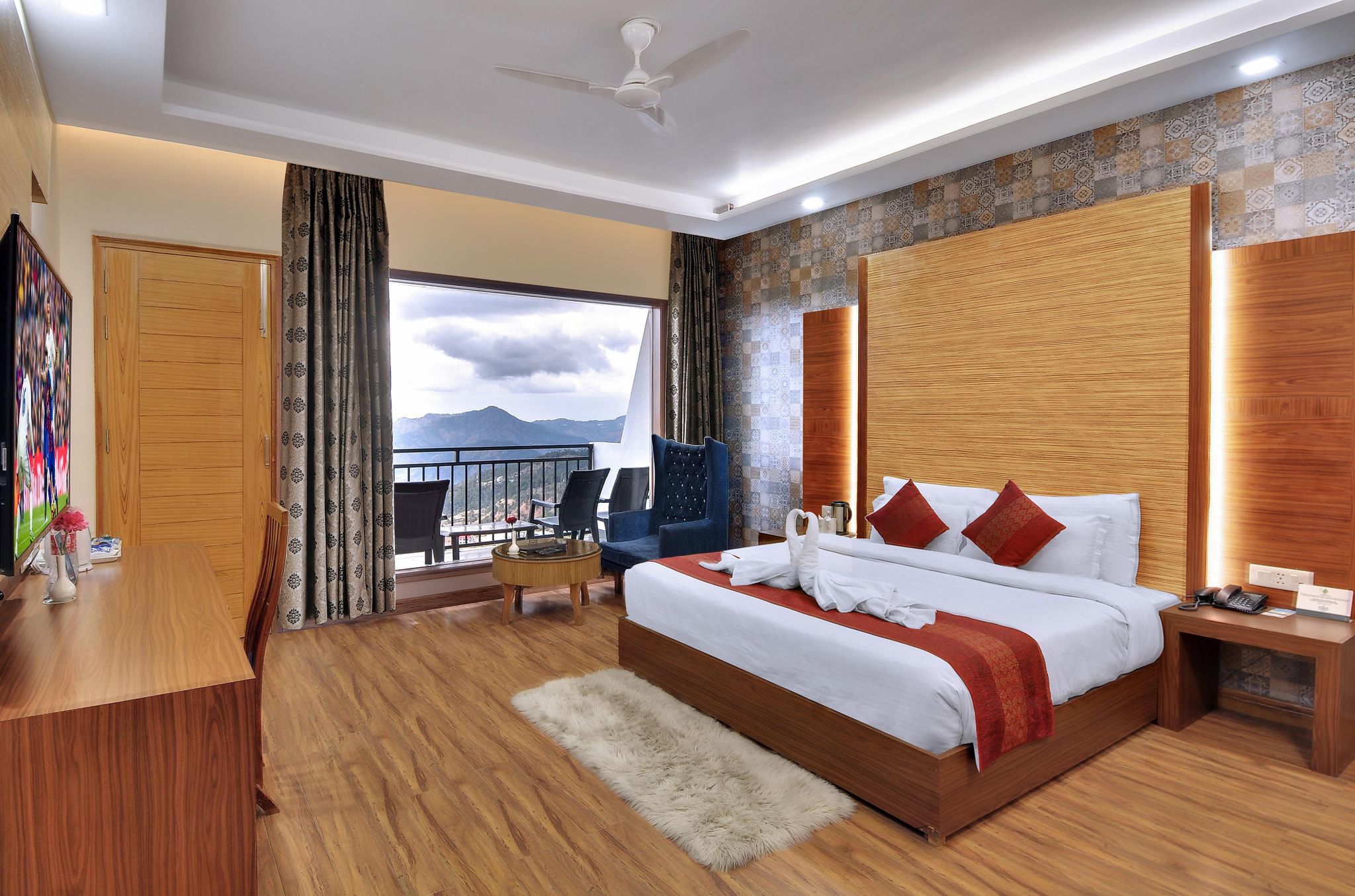 Carnation Family Rooms