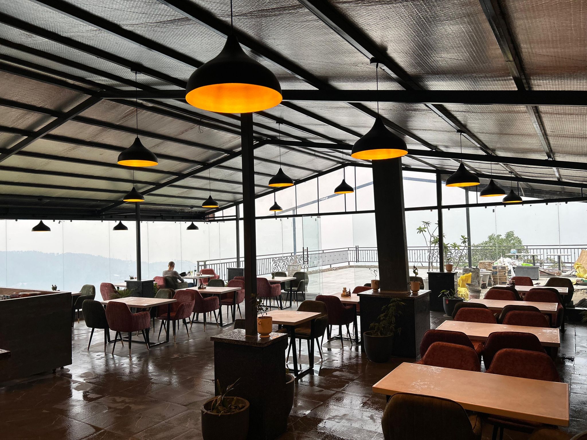 Food & Dining