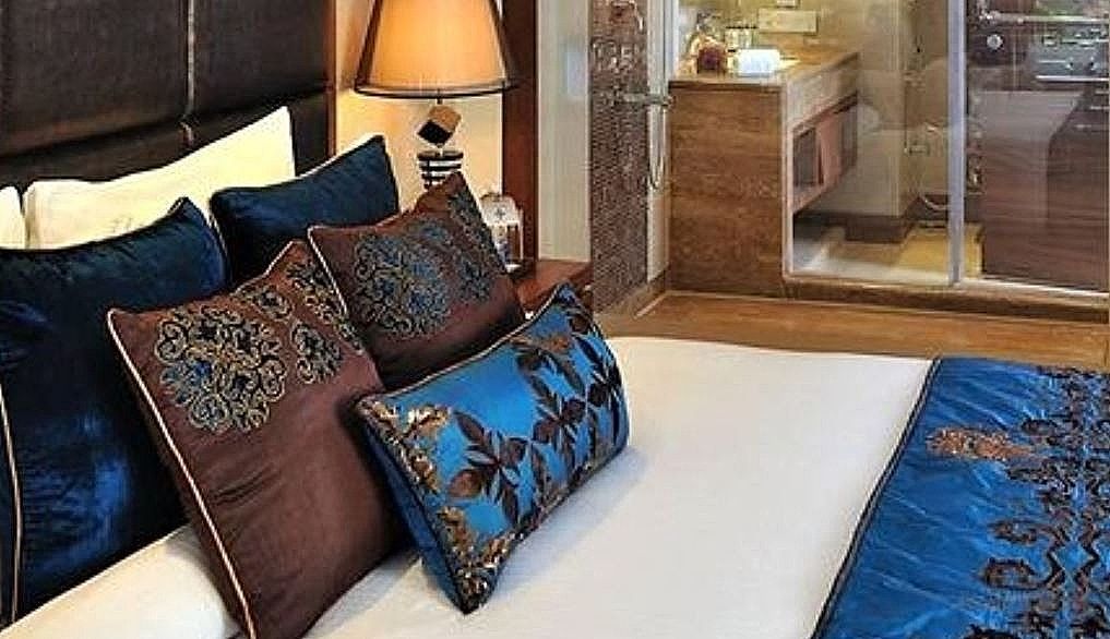 Marina- Shimla First Designer Boutique Hotel Deluxe Room 4