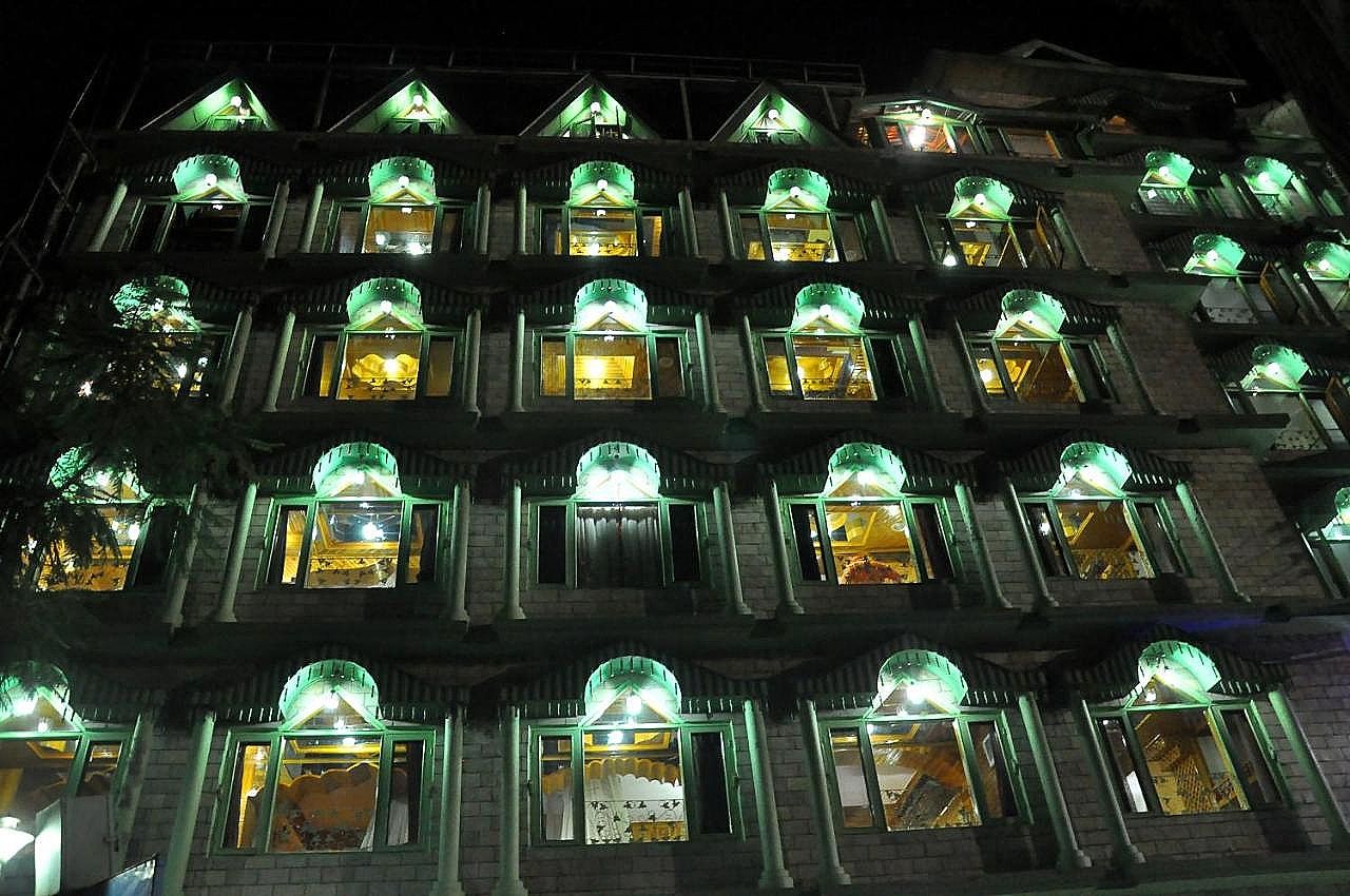 undefined Brightland Hotel (Stags are not allowed) 5