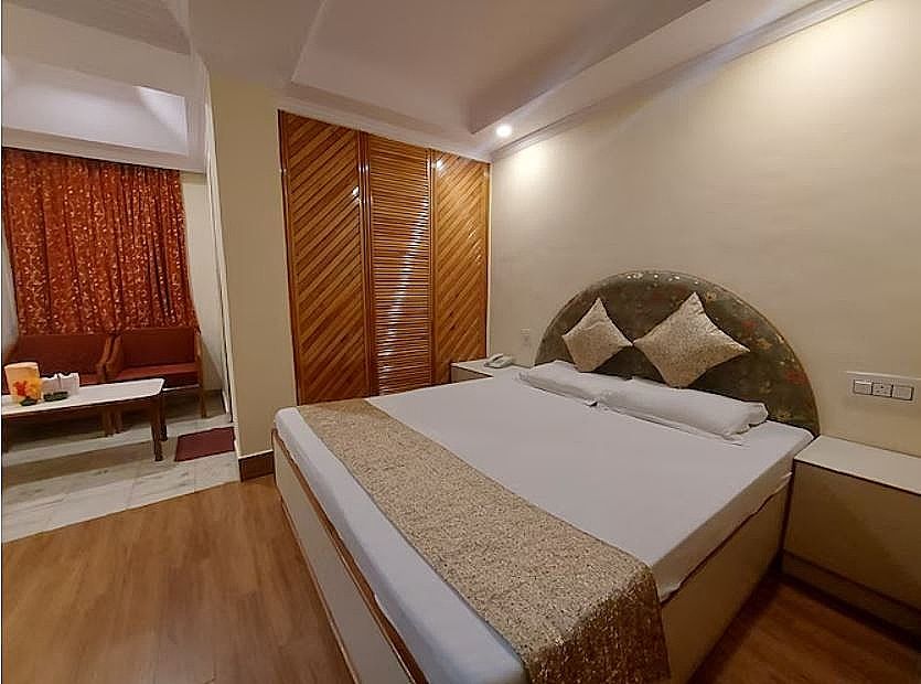 Brightland Hotel (Stags are not allowed) Imperial Room (non valley view)