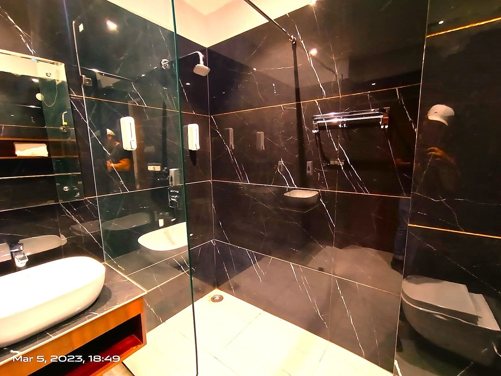 Premium Room - Twin Beds