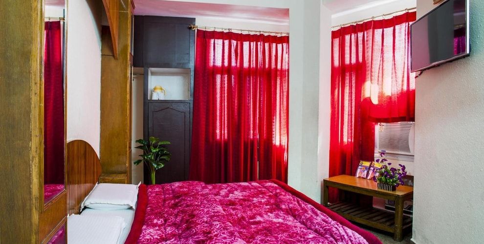 Deluxe Two Bed