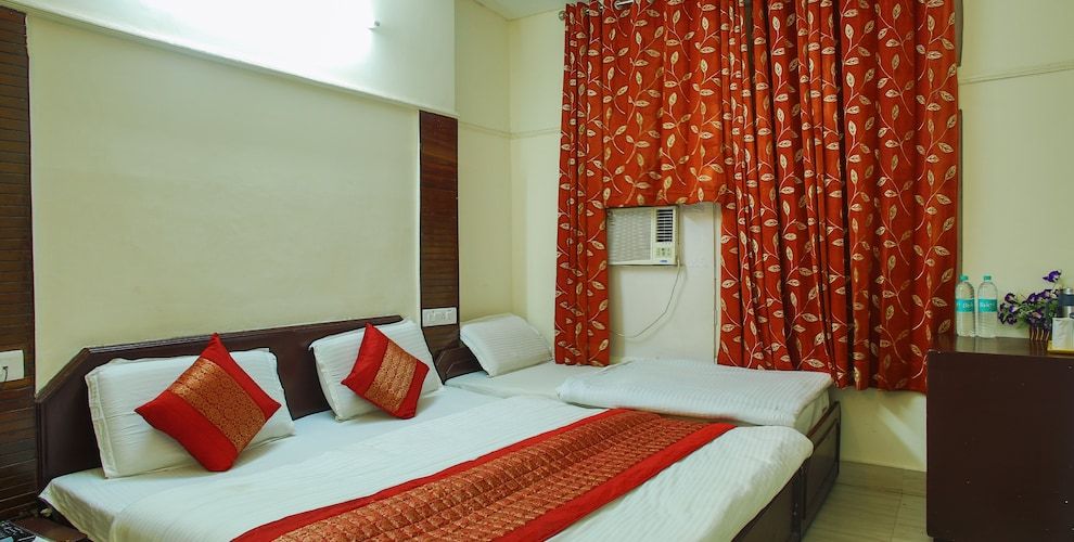 Deluxe Three Bed