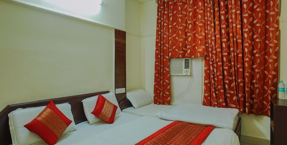 Deluxe Three Bed