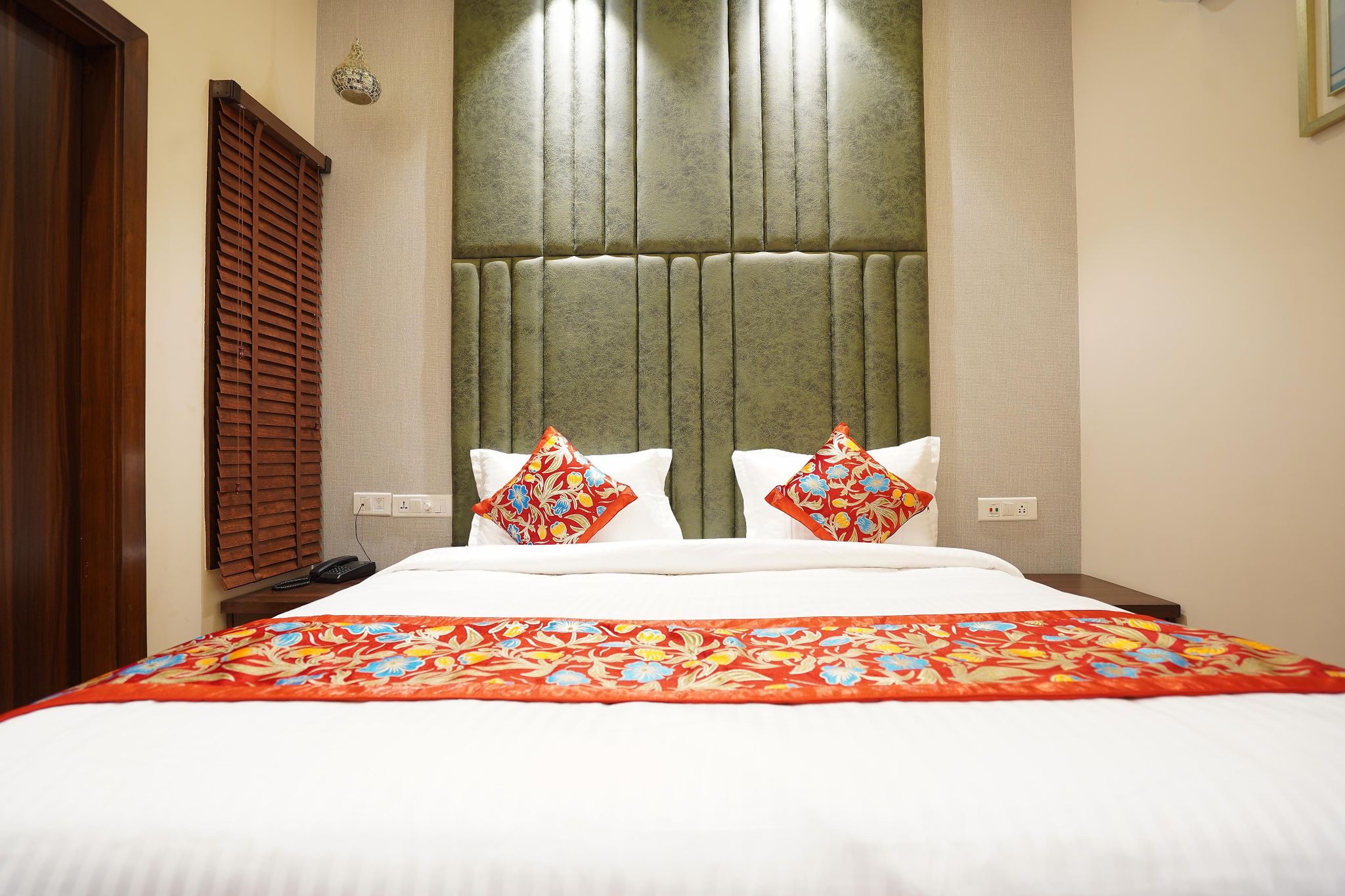 Hotel Magnum Standard Room 3