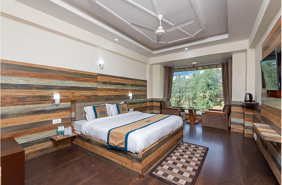 Premium Room (With Himalayan View)