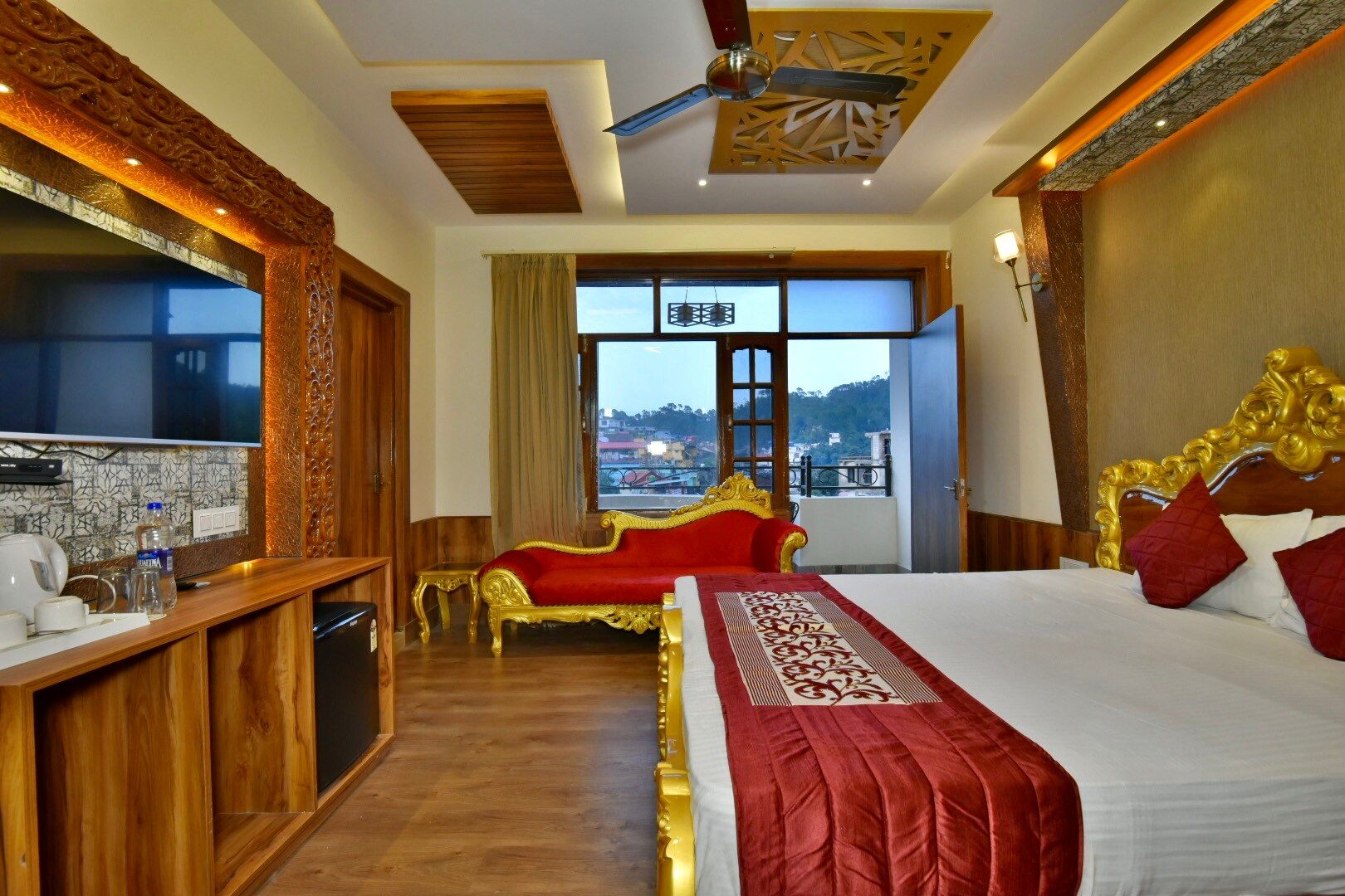 DLS Dalhousie Valley resort Luxury room 5